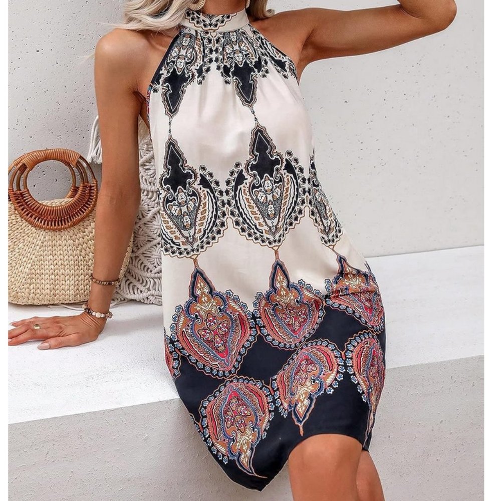 NWT Leo Rosi Graphic Halter Neck Tunic Dress, size Small